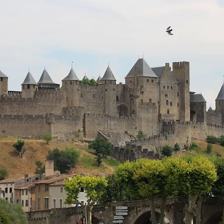 Holiday park Vvf Le Pays Cathare Carcassonne *