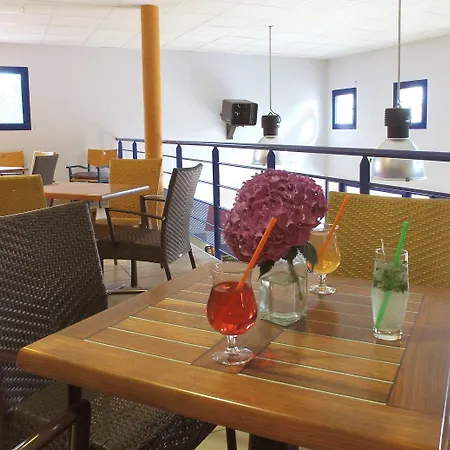 Vvf Le Pays Cathare Carcassonne Holiday park Saissac