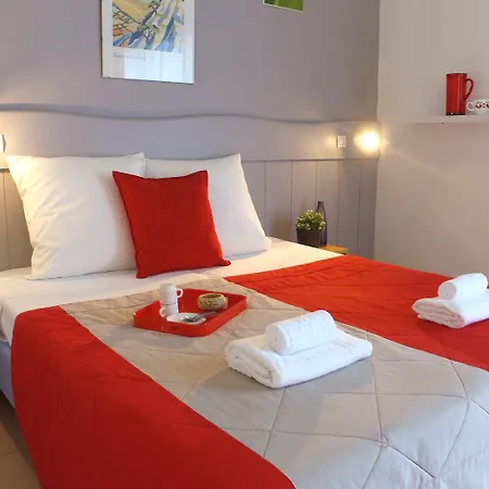Vvf Le Pays Cathare Carcassonne Holiday park Saissac