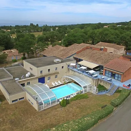 Vvf Le Pays Cathare Carcassonne Saissac