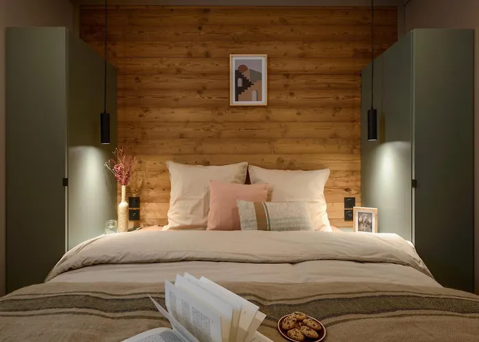 Vvf Le Pays Cathare Carcassonne * Saissac