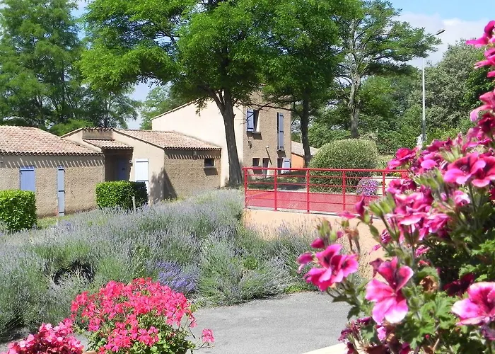 Vvf Le Pays Cathare Carcassonne