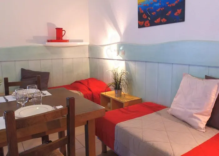 Vvf Le Pays Cathare Carcassonne * Saissac